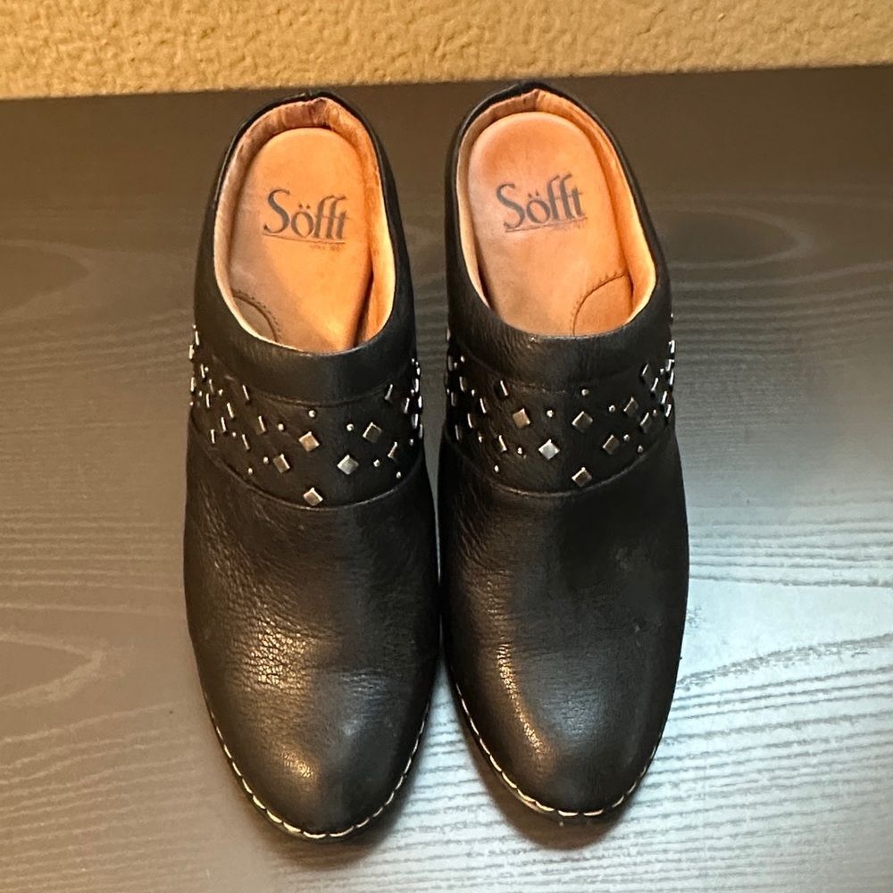 Sofft Women's Black Leather Comfort Mules 3.5” Heel Size 8.5M